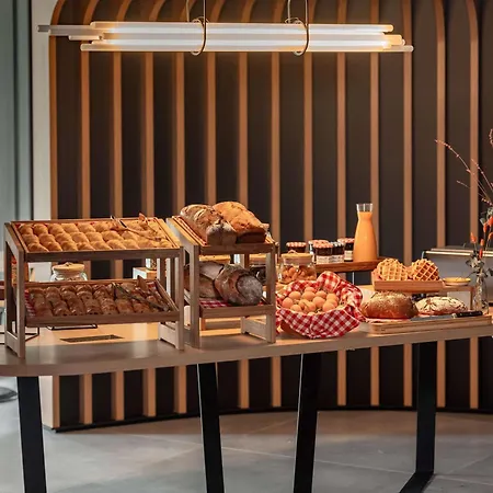 Novotel Paris Val De 4* Фонтене-су-Буа