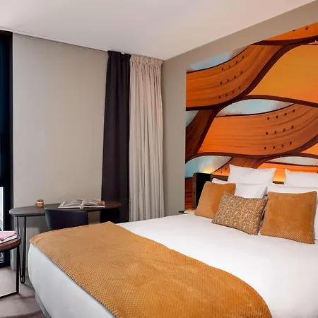 Hotel Novotel Paris Val De 4*