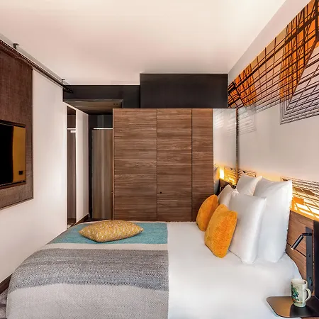 Novotel Paris Val De Hotel